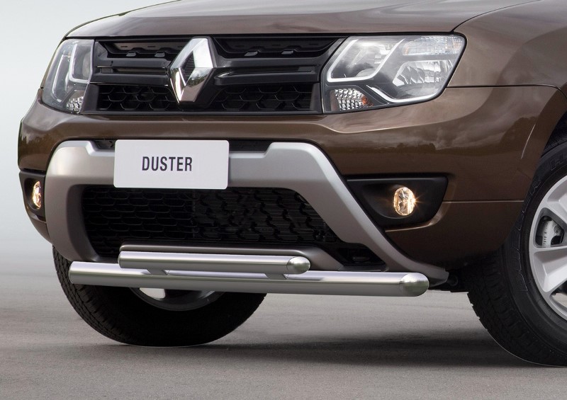 Защита переднего бампера на Renault Duster 1